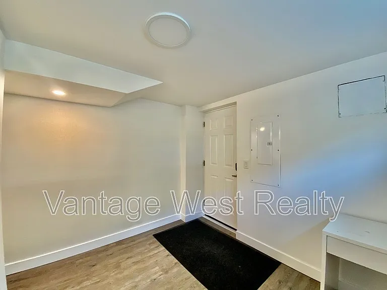 105B Boppart Ct — Photo 16