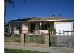 1st image of 1372 Magnolia Ave