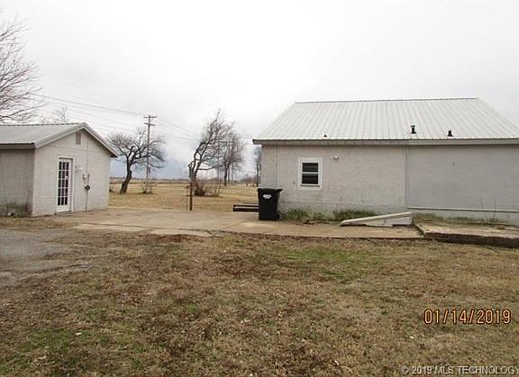 4th image of 330 E Sequoyah