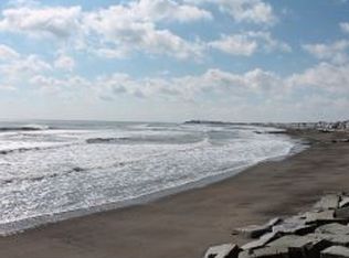 933 Ocean Blvd #101, Hampton, NH 03842