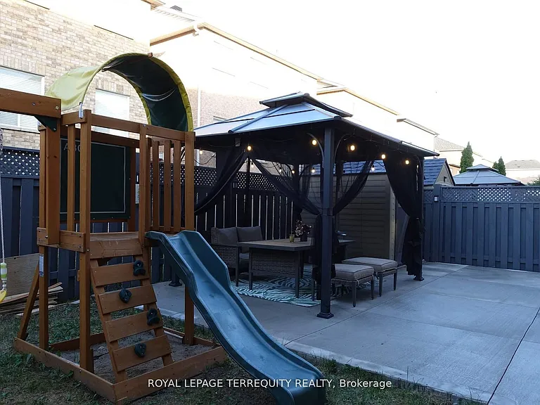 35 Gina Dr #BASEMENT — Photo 10