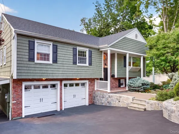 585 Bedford Road, Pleasantville, NY 10570