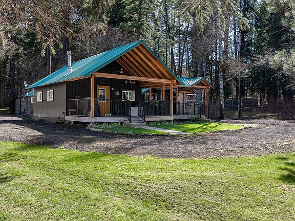 3rd image of 100-102 Mountain Home Park
