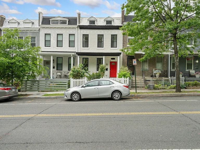 245 Rock Creek Church Rd NW — Photo 4