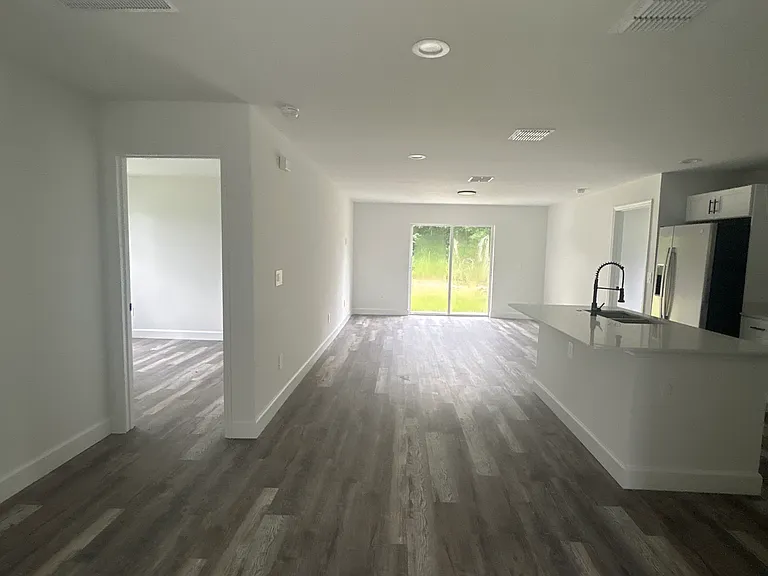58 Olive Cir — Photo 5