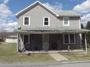 983 Cooper Ave, Grassflat, PA 16839