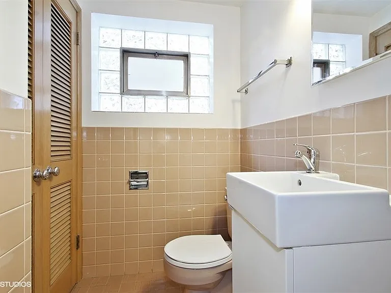 8732 W North Ter — Photo 10