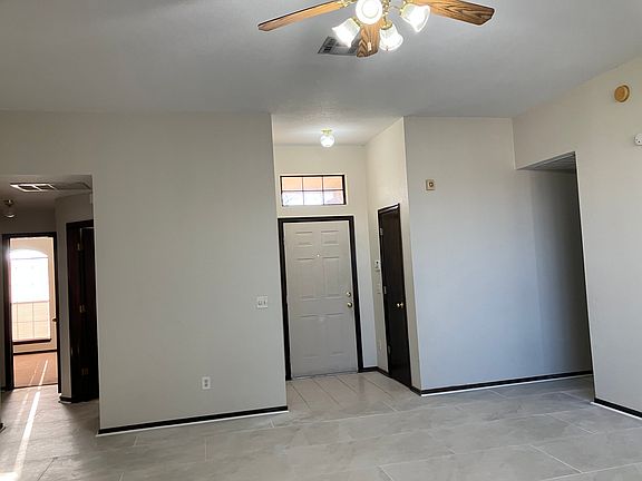 5th image of 16300 Seminole Dr