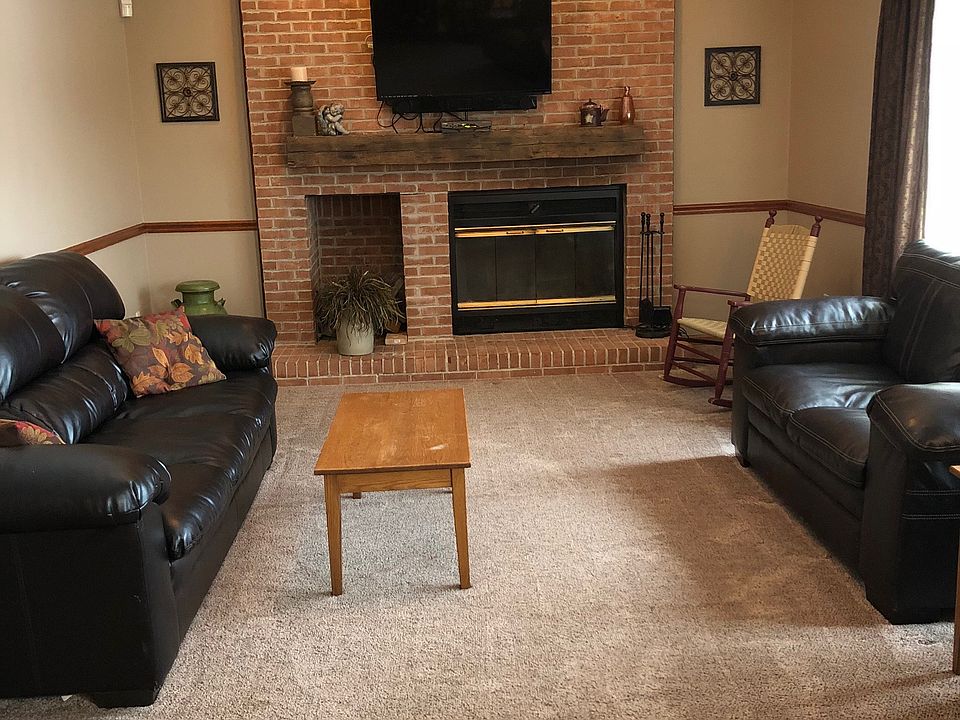 2nd image of 67 Heritage Dr