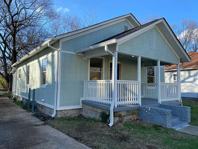 1053 N Orchard Knob Ave — Photo 14