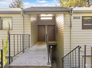 3818 Lake Washington Blvd SE #3A, Bellevue, WA