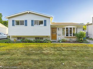 13806 Alger Ave, Warren, MI 48088