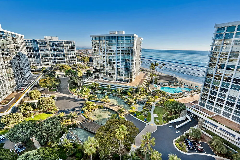 2 bed, $7,000 — Photo 1