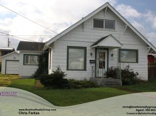 1207 17th St, Anacortes, WA 98221