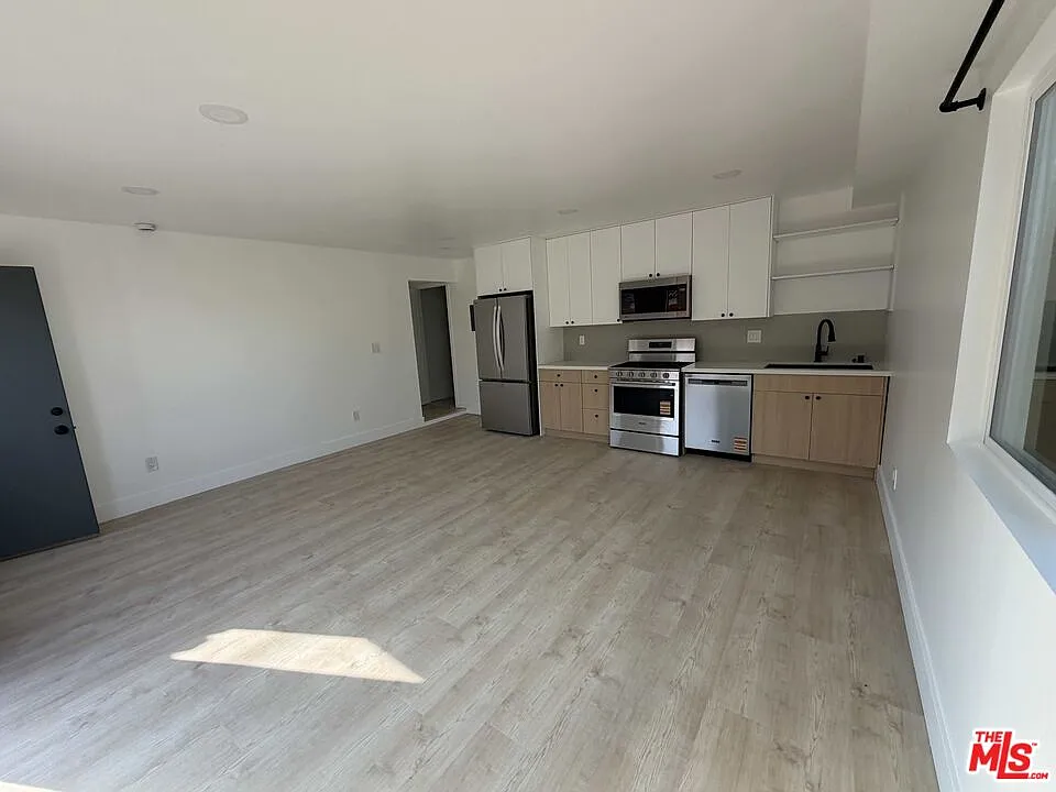 Building Photo - 2106 Pisani Pl #1
