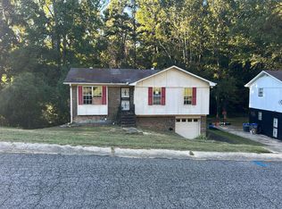 628 Basswood Dr, Adamsville, AL 35005