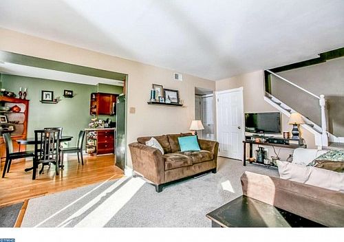 3rd image of 6508 Hilltop Dr