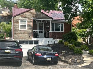 2111 Swallow Hill Rd, Pittsburgh, PA 15220