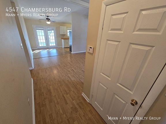 4th image of 4547 Chambersburg Rd