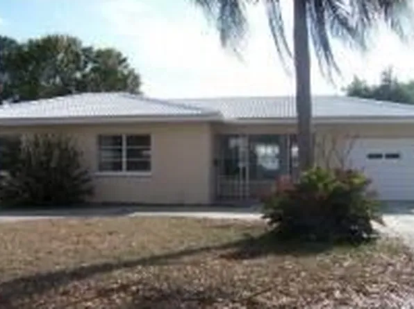 3962 23rd Ave N, Saint Petersburg, FL 33713