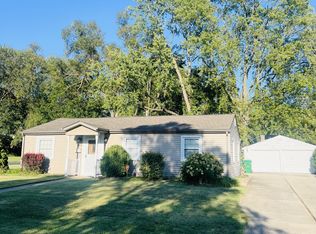 1414 Hosmer St, Joliet, IL 60435
