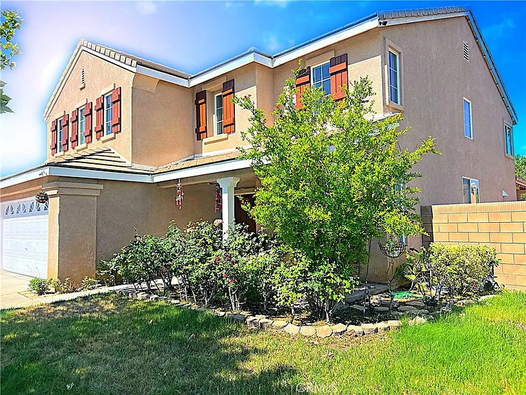 39883 Penina Way — Photo 5