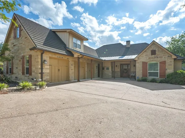 3602 Red Cedar Ct, Bryan, TX 77807