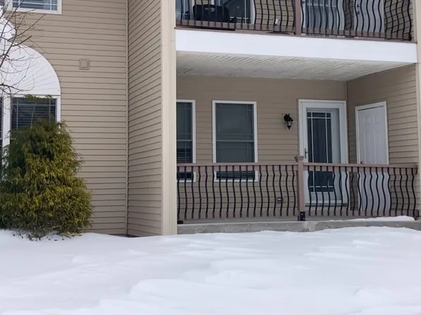 216 Reservoir St #107, Holden, MA 01520