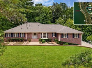 4521 Shoreline Dr, Gainesville, GA 30506