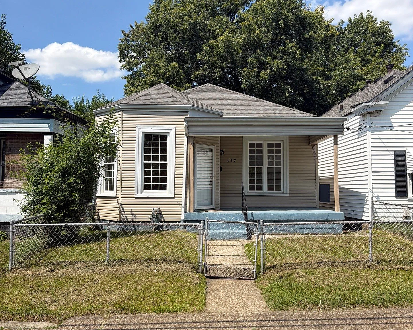 2 bed, 1150 sqft, $1,050 — Photo 1