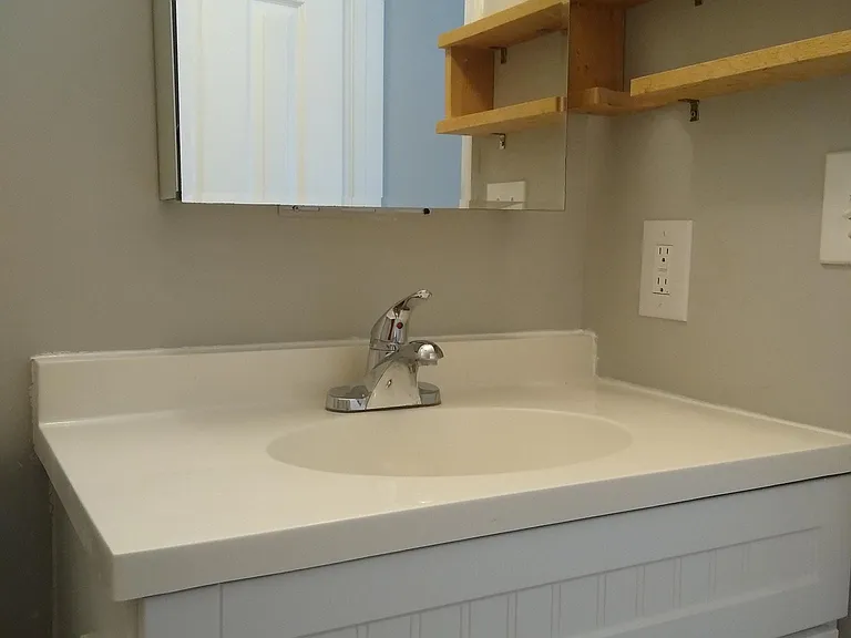 full bathroom