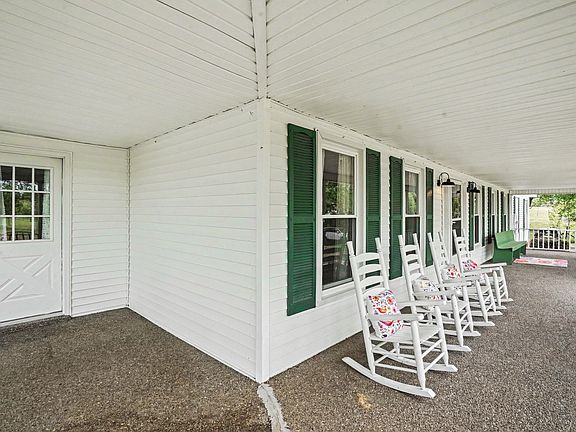5th image of 2075 Liebengood Rd
