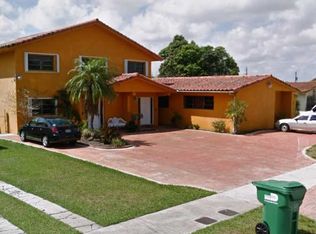 9220 SW 34th St, Miami, FL 33165