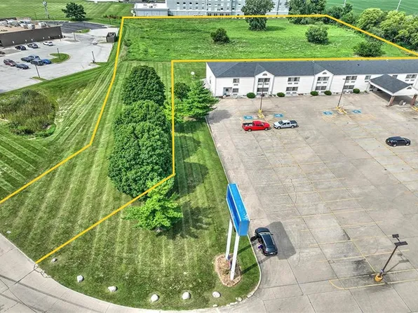 Hickory Point Frontage Rd, Decatur, IL 62526
