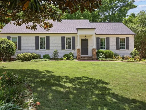 1026 Northcliffe Dr NW, Atlanta, GA 30318