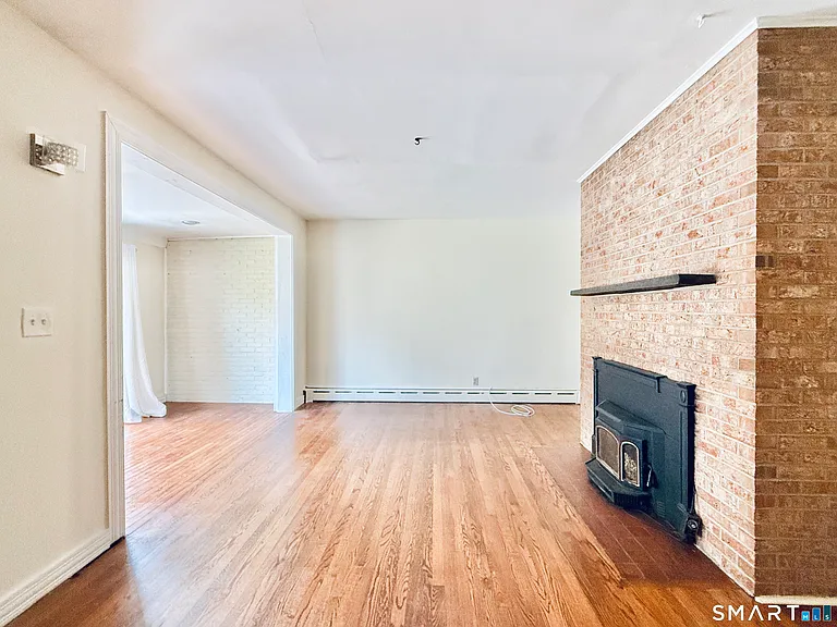 112 Ochsner Pl — Photo 9