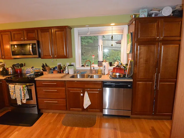 105 Richfield Rd — Photo 1