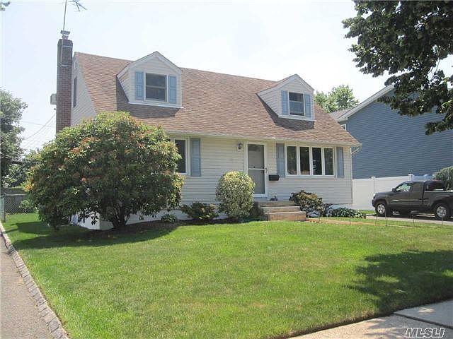 1st image of 36 Elwood Ave