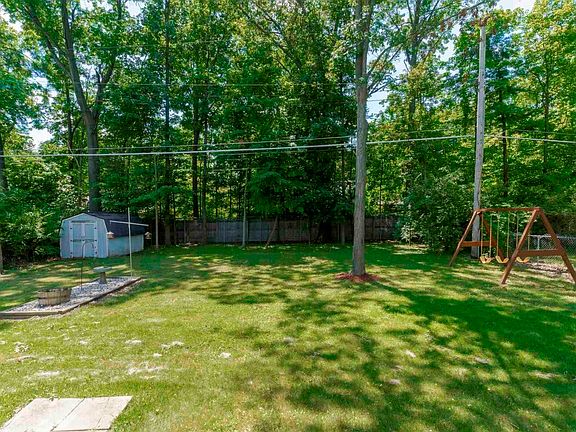 2nd image of 2330 Deerwood Dr