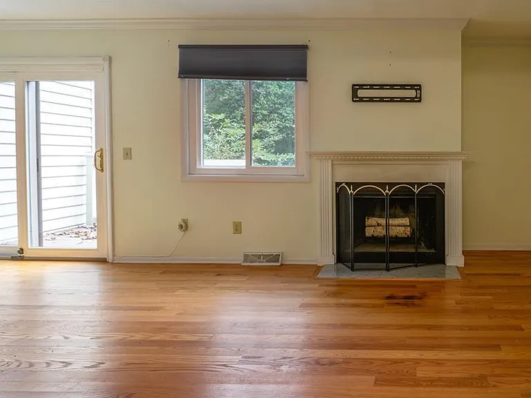 14 Currier Pl — Photo 6