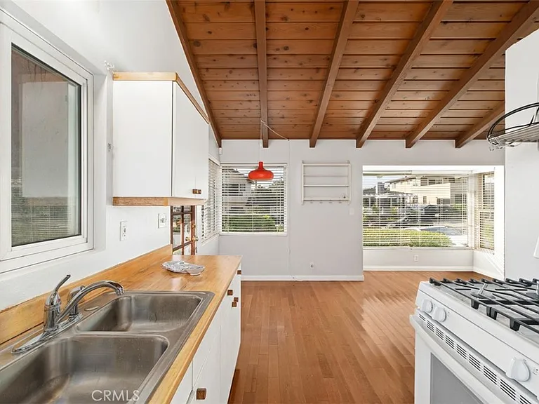 33782 Colegio Dr — Photo 16