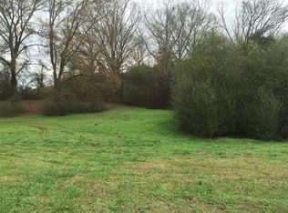 111 Dogwood Dr, Cartersville, GA 30120