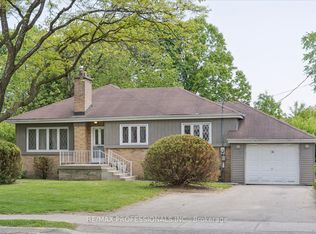 34 Harding Blvd, Richmond Hill, ON L4C 1S8