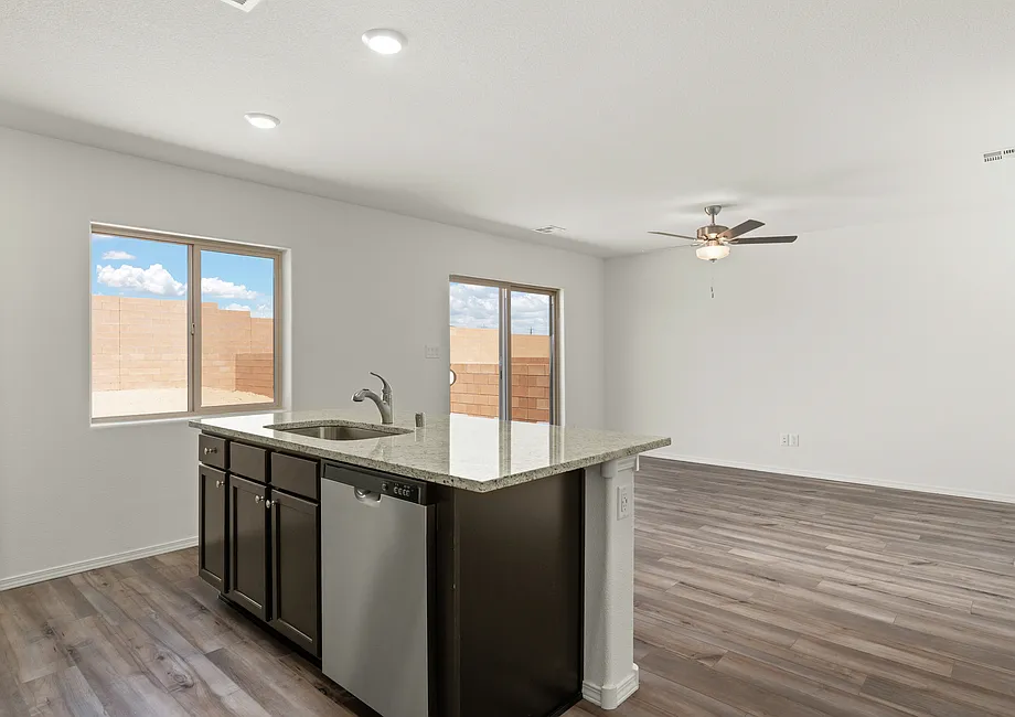 Building Photo - 2707 Desi Loop