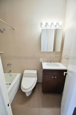 Rented by Metropolitan Property Group | media 30