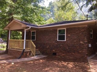 2806 Palm Dr, East Pt, GA 30344