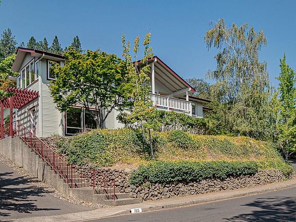 2nd image of 155 Scenic Dr