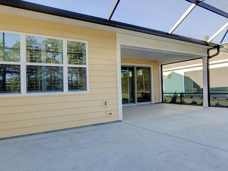 363 Harborside Dr — Photo 2