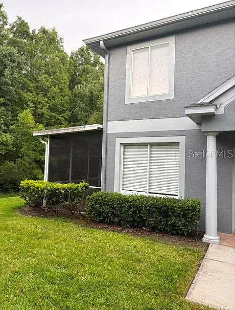 3 bed, 2.5 bath, 1364 sqft, $2,210 — Photo 2