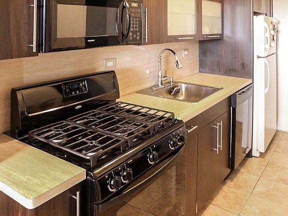 4th image of 601A Surf Ave APT 7A